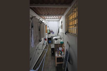 Casa à venda com 220m², 3 quartos e 2 vagas Casa à venda com 220m², 3 quartos e 2 vagasEspaço Gourmet