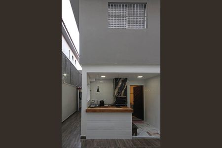 Casa à venda com 220m², 3 quartos e 2 vagas Casa à venda com 220m², 3 quartos e 2 vagasEspaço Gourmet