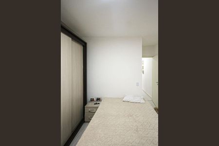 Casa à venda com 220m², 3 quartos e 2 vagas Casa à venda com 220m², 3 quartos e 2 vagasQuarto