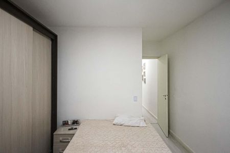 Casa à venda com 220m², 3 quartos e 2 vagas Casa à venda com 220m², 3 quartos e 2 vagasQuarto