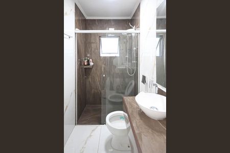 Casa à venda com 220m², 3 quartos e 2 vagas Casa à venda com 220m², 3 quartos e 2 vagasBanheiro da Social