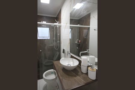 Casa à venda com 220m², 3 quartos e 2 vagas Casa à venda com 220m², 3 quartos e 2 vagasBanheiro da Social