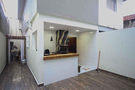 Casa à venda com 220m², 3 quartos e 2 vagas Casa à venda com 220m², 3 quartos e 2 vagasEspaço Gourmet