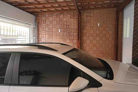 Casa à venda com 220m², 3 quartos e 2 vagas Casa à venda com 220m², 3 quartos e 2 vagasGaragem