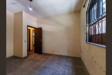 Casa à venda com 253m², 4 quartos e 1 vagaQuarto 1