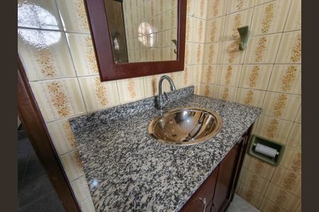 Casa à venda com 253m², 4 quartos e 1 vagaBanheiro Corredor