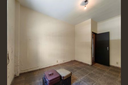 Casa à venda com 253m², 4 quartos e 1 vagaQuarto 2