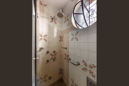 Casa à venda com 253m², 4 quartos e 1 vagaBanheiro Corredor