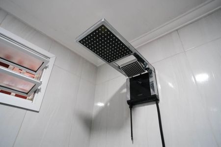 Casa à venda com 122m², 4 quartos e 1 vagaBanheiro 2