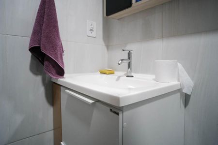 Casa à venda com 122m², 4 quartos e 1 vagaBanheiro 2