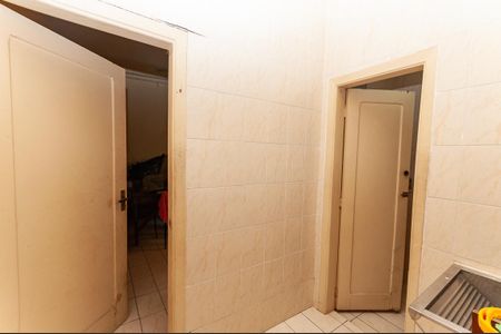 Casa à venda com 120m², 4 quartos e 2 vagasQuarto da área de Serviço