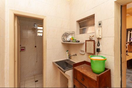 Casa à venda com 120m², 4 quartos e 2 vagasBanheiro da área de Serviço