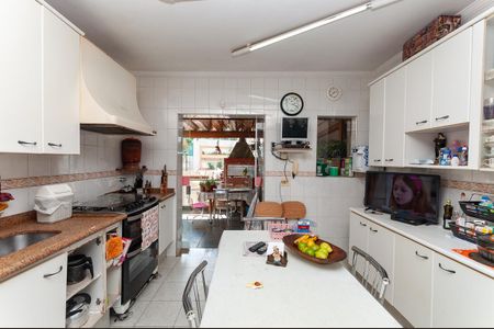 Casa à venda com 120m², 4 quartos e 2 vagasCozinha