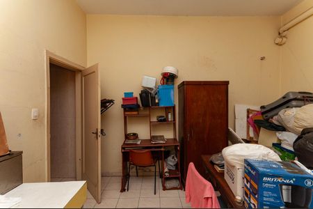 Casa à venda com 120m², 4 quartos e 2 vagasQuarto da área de Serviço