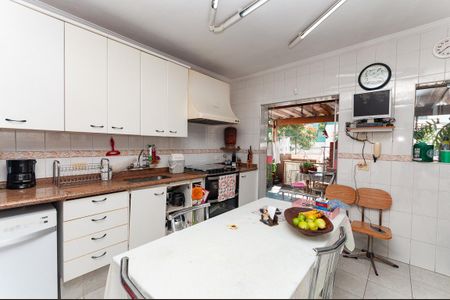 Casa à venda com 120m², 4 quartos e 2 vagasCozinha