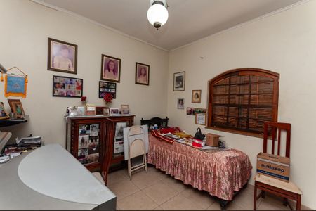 Casa à venda com 120m², 4 quartos e 2 vagasQuarto 4