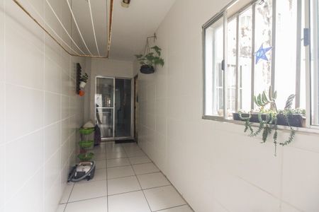 Casa à venda com 90m², 3 quartos e 1 vagaÁrea de Serviço