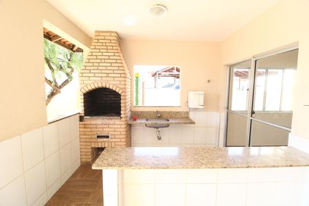 Apartamento para alugar com 52m², 2 quartos e 1 vagaÁrea comum - Churrasqueira