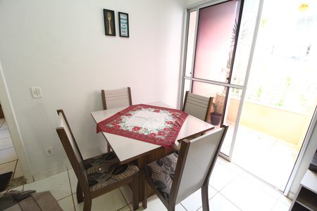 Apartamento para alugar com 52m², 2 quartos e 1 vagaSala