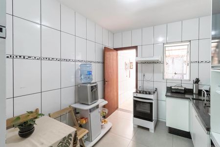 Apartamento à venda com 90m², 3 quartos e 2 vagasCozinha