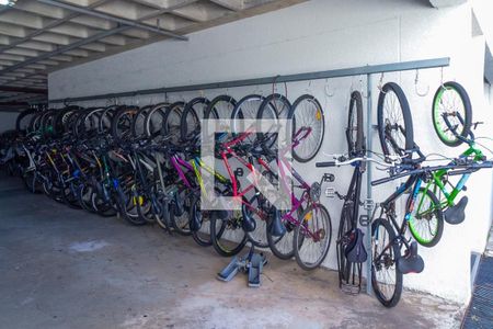 Apartamento à venda com 35m², 1 quarto e sem vaga Apartamento à venda com 35m², 1 quarto e sem vagaBicicletario