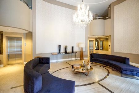 Apartamento para alugar com 285m², 4 quartos e 5 vagas Apartamento para alugar com 285m², 4 quartos e 5 vagasHall social