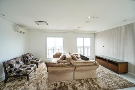 Apartamento para alugar com 285m², 4 quartos e 5 vagas Apartamento para alugar com 285m², 4 quartos e 5 vagasSala