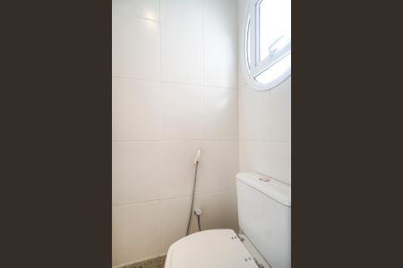 Apartamento para alugar com 285m², 4 quartos e 5 vagas Apartamento para alugar com 285m², 4 quartos e 5 vagasBanheiro da suíte 04