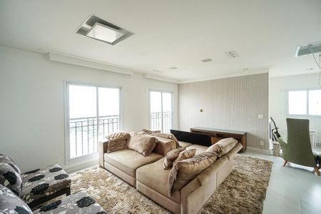 Apartamento para alugar com 285m², 4 quartos e 5 vagas Apartamento para alugar com 285m², 4 quartos e 5 vagasSala