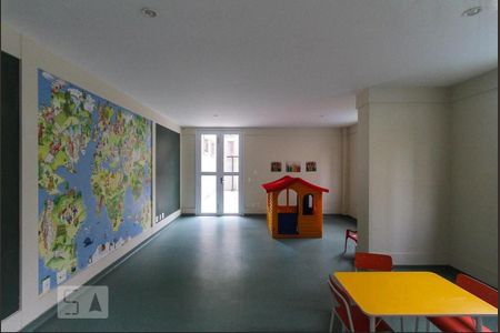 Apartamento para alugar com 285m², 4 quartos e 5 vagas Apartamento para alugar com 285m², 4 quartos e 5 vagasBrinquedoteca