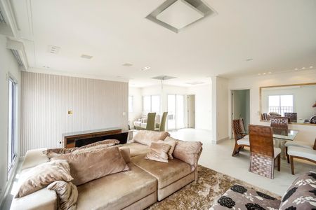 Apartamento para alugar com 285m², 4 quartos e 5 vagas Apartamento para alugar com 285m², 4 quartos e 5 vagasSala