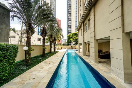 Apartamento para alugar com 285m², 4 quartos e 5 vagas Apartamento para alugar com 285m², 4 quartos e 5 vagasPisicna