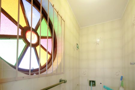 Casa à venda com 360m², 3 quartos e 2 vagasBanheiro de serviço