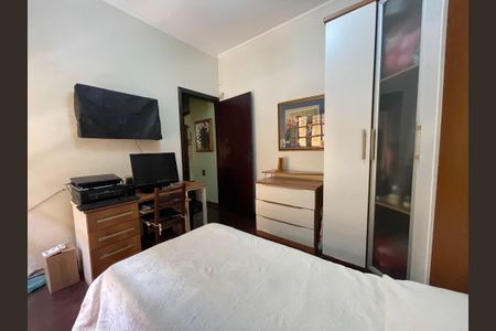 Casa à venda com 230m², 5 quartos e 3 vagasQuarto 3