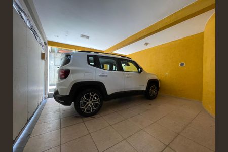 Casa à venda com 230m², 5 quartos e 3 vagasGaragem