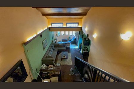 Casa à venda com 230m², 5 quartos e 3 vagasSala