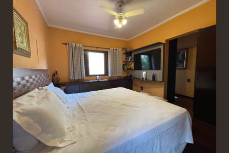 Casa à venda com 230m², 5 quartos e 3 vagasQuarto 5