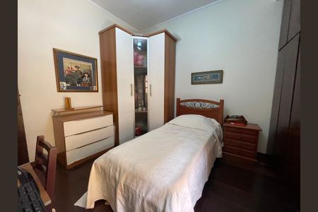 Casa à venda com 230m², 5 quartos e 3 vagasQuarto 3