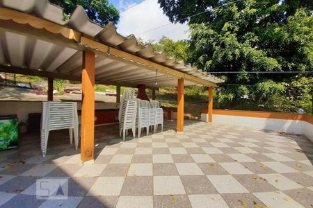 Apartamento à venda com 56m², 2 quartos e 1 vagaChurrasqueira