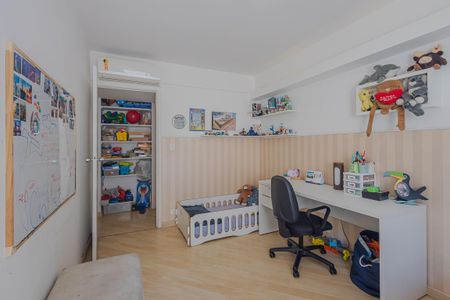 Apartamento à venda com 140m², 3 quartos e 1 vagaQuarto 2
