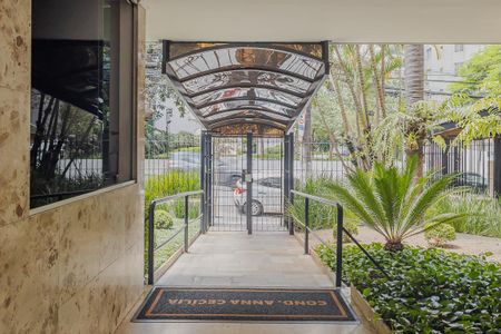 Apartamento à venda com 140m², 3 quartos e 1 vagaEntrada