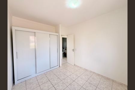 Apartamento para alugar com 76m², 3 quartos e 1 vagaQuarto 1