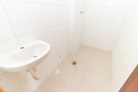 Apartamento para alugar com 40m², 2 quartos e sem vaga Apartamento para alugar com 40m², 2 quartos e sem vagaBanheiro da Suíte