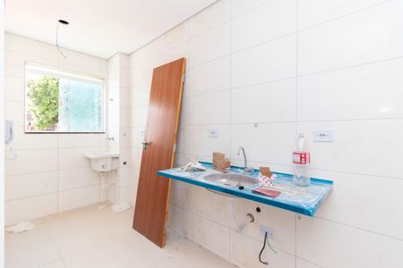 Apartamento para alugar com 40m², 2 quartos e sem vaga Apartamento para alugar com 40m², 2 quartos e sem vagaCozinha e Área de Serviço