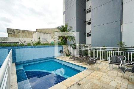 Apartamento à venda com 57m², 2 quartos e 1 vagaCondomínio - Piscina