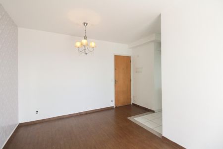 Apartamento à venda com 57m², 2 quartos e 1 vagaSala