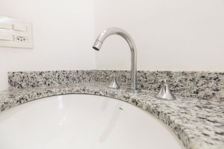 Apartamento à venda com 57m², 2 quartos e 1 vagaBanheiro Suíte