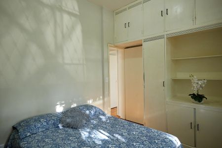 Apartamento à venda com 120m², 3 quartos e 1 vaga Apartamento à venda com 120m², 3 quartos e 1 vagaQuarto 1