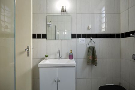 Apartamento à venda com 120m², 3 quartos e 1 vaga Apartamento à venda com 120m², 3 quartos e 1 vagaBanheiro