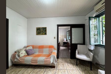 Casa à venda com 130m², 3 quartos e 1 vagaSala